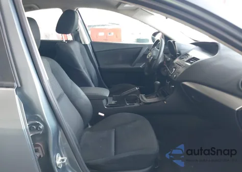 2012 Mazda Mazda3 I Sport z USA, uszkodzony, nr VIN JM1BL1UF8C1521096